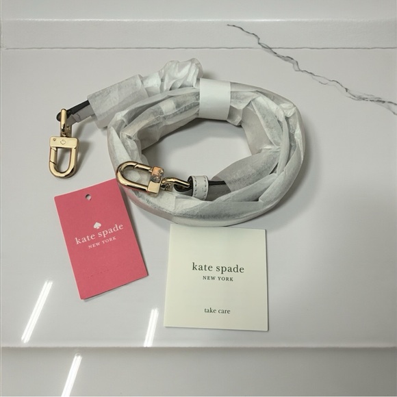 Kate Spade Greene Street Kala Shoulder/Crossbody bag - White - Retail $348 - Picture 12 of 13